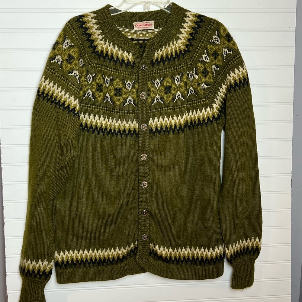 Vintage Danica Model Thick Green Sweater 100% Pure Wool